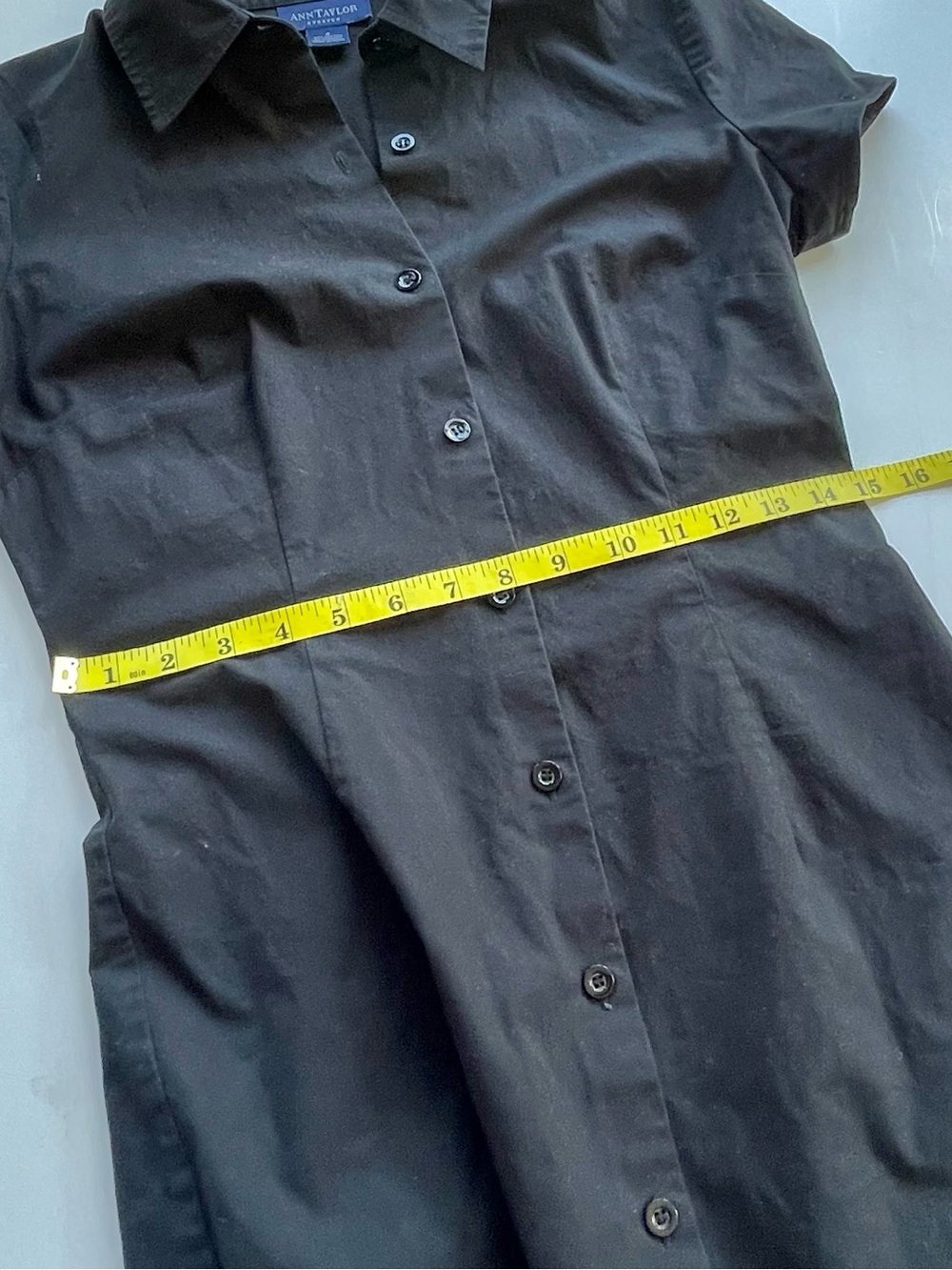 Ann Taylor Black Stretch Sheath Dress Button Front Short Sleeve Size 4 - Picture 7 of 9